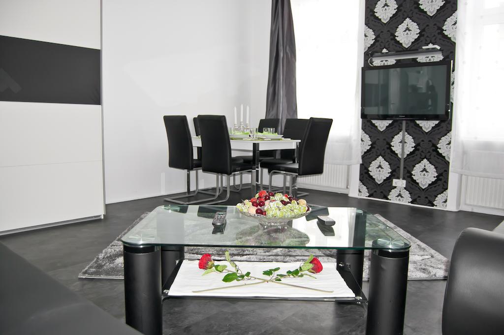 Royal Resort Apartments Westbahnhof ウィーン 部屋 写真