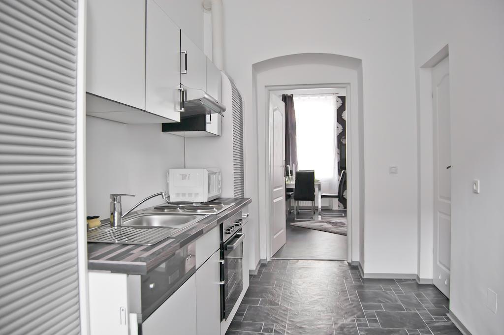 Royal Resort Apartments Westbahnhof ウィーン 部屋 写真